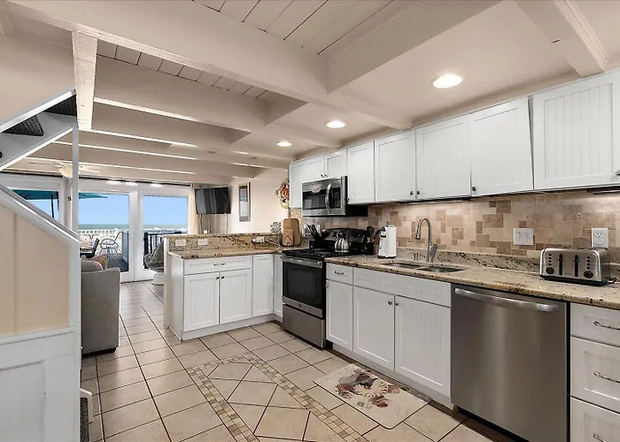 Beautiful Direct Ocean Front Townhome In Sea Village With Relaxing Ocean Views! Ocean City