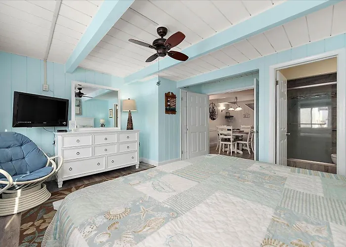 Beautiful Direct Ocean Front Townhome In Sea Village With Relaxing Ocean Views! Holiday home