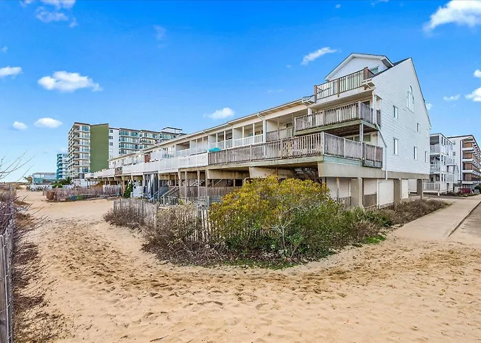 Holiday home Beautiful Direct Ocean Front Townhome In Sea Village With Relaxing Ocean Views!