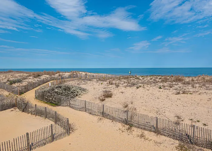 Holiday home Beautiful Direct Ocean Front Townhome In Sea Village With Relaxing Ocean Views!