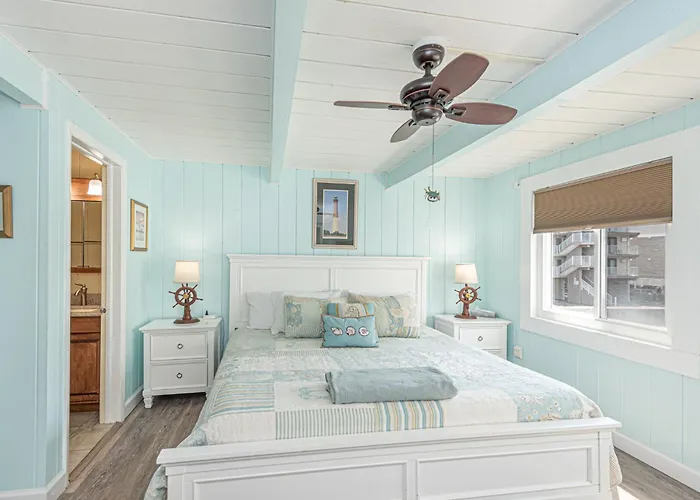 Beautiful Direct Ocean Front Townhome In Sea Village With Relaxing Ocean Views! * Ocean City