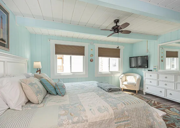 Beautiful Direct Ocean Front Townhome In Sea Village With Relaxing Ocean Views! Ocean City