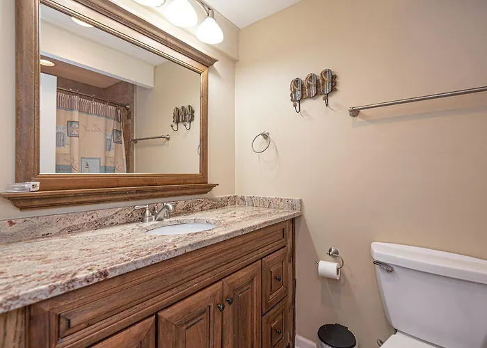 Beautiful Direct Ocean Front Townhome In Sea Village With Relaxing Ocean Views! Holiday home