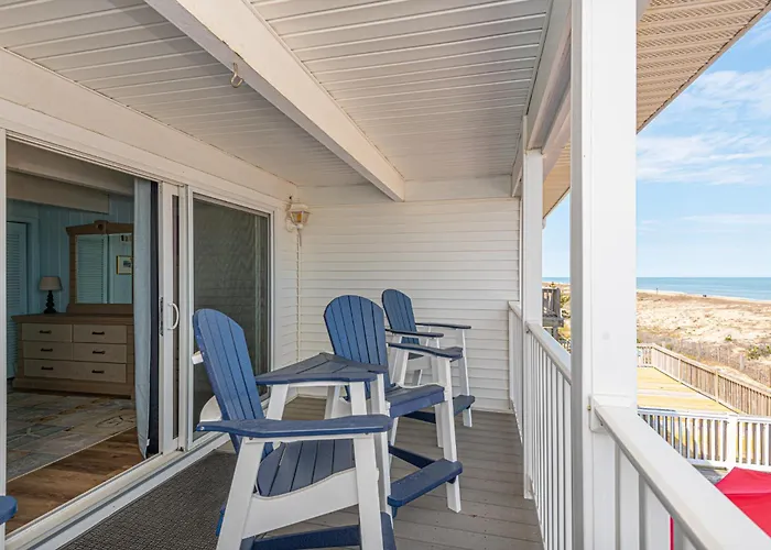 Beautiful Direct Ocean Front Townhome In Sea Village With Relaxing Ocean Views! Holiday home